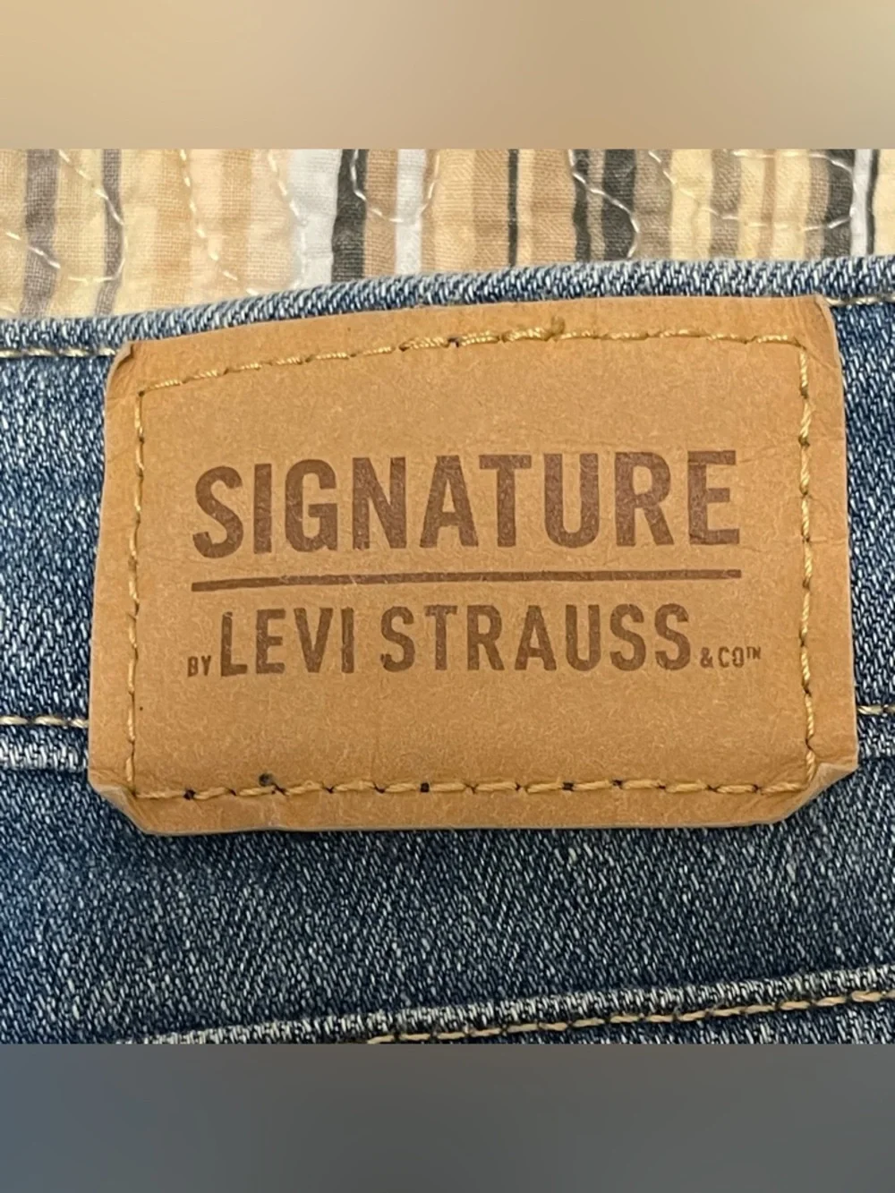 Signature by Levi Strauss Women's 10 Mid-Rise Skinny Jeans Short Petite